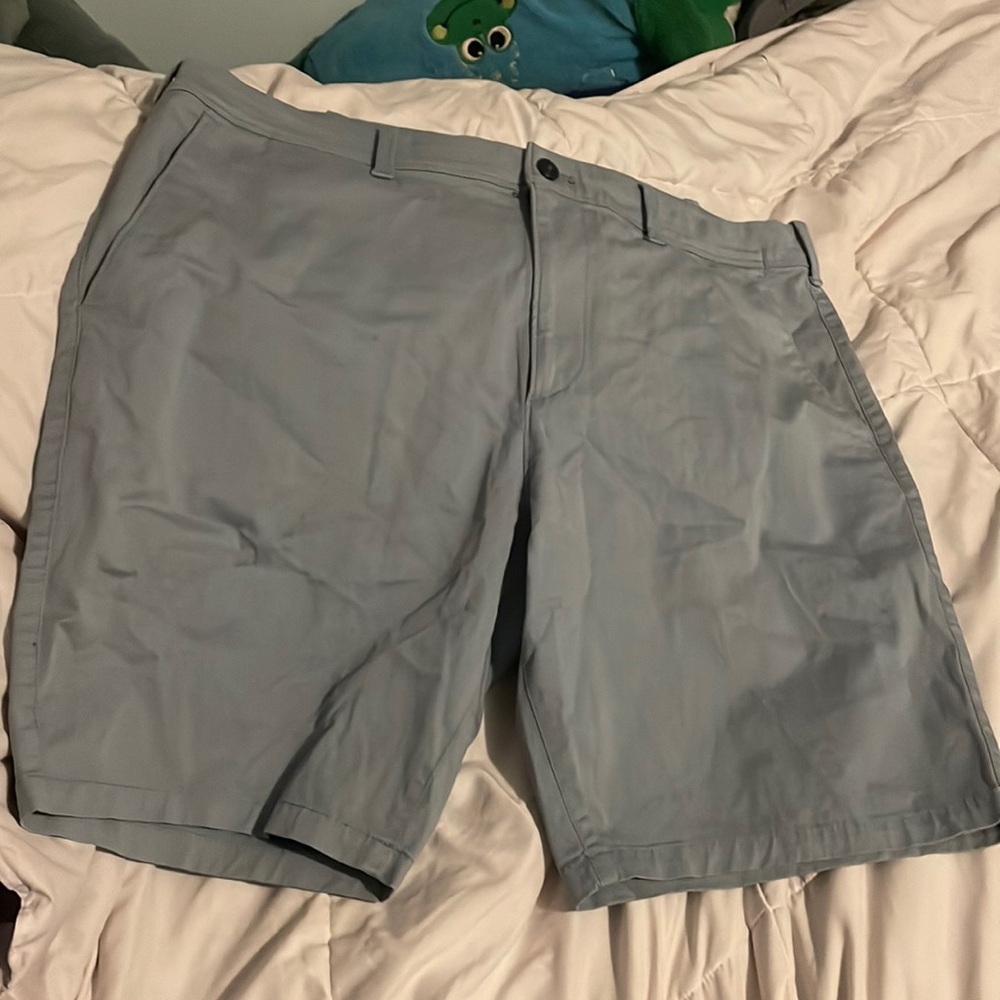 Express men’s shorts
